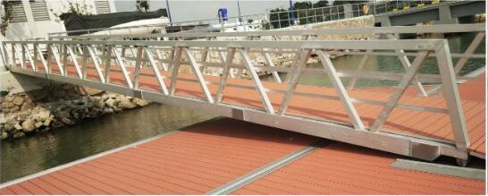 Aluminum Walkway with Handrail Approach Bridge Manufacture Floating Dock Gangway