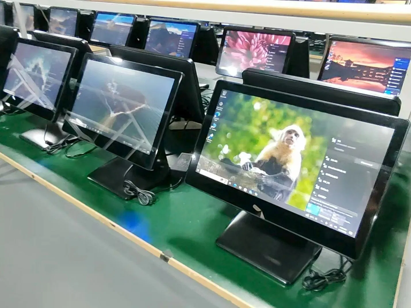 Factory Price 15.6" Arc-Perfect Touch Screen POS Terminal POS System