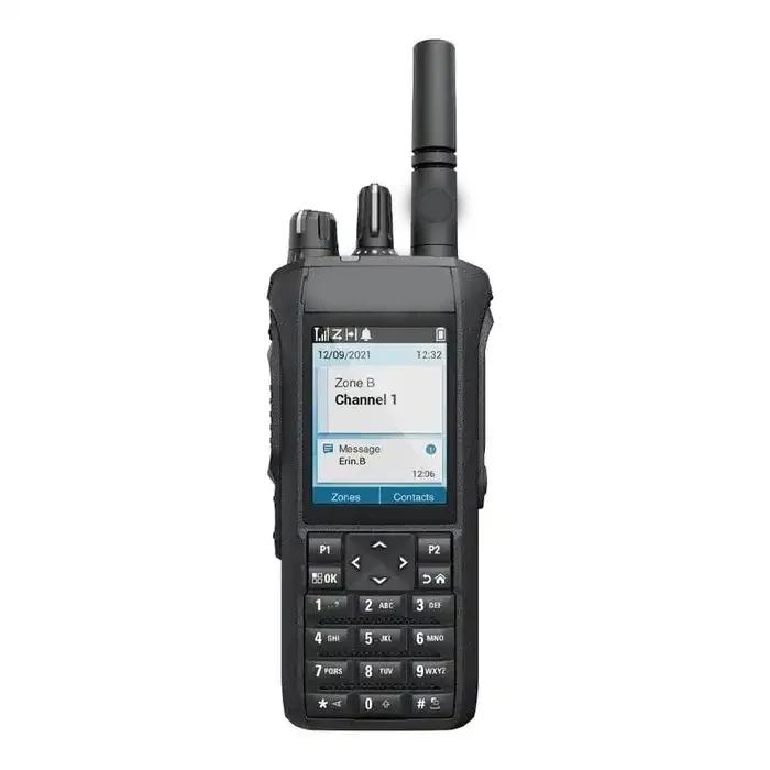 Портативная рация R7 Mototrbo Dual Band с GPS