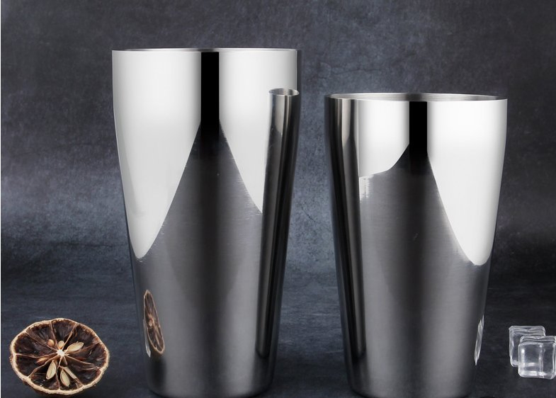 3 Pieces Boston Cocktail Shaker Stainless Steel Strainer Jigger Bar Bartender Set for Cabin Fever