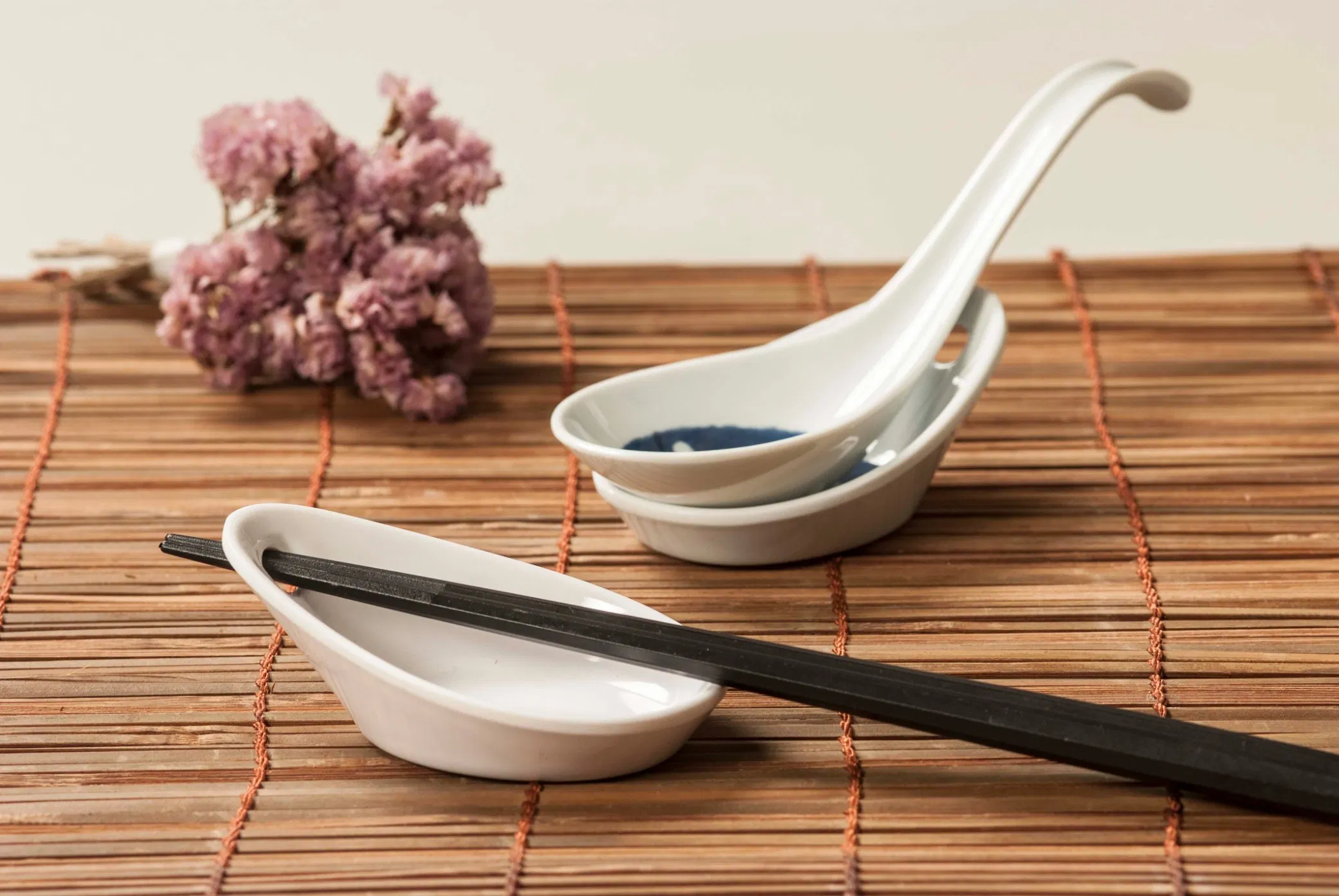 Chopsticks Rest Japanese Cuisine Melamine Tableware Sauce Dish with a Hole