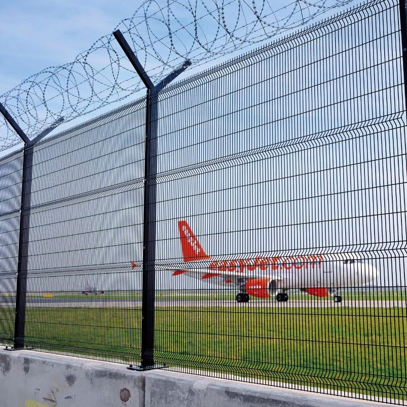 Anti Climb Airport Fence High Security Y Post with Razor Wires