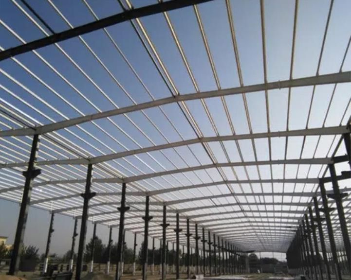 Spacious Steel-Framed Storage Rack Solutions\Accessible Steel Healthcare Facilities\Open Floor Plans and Ease of Expansion
