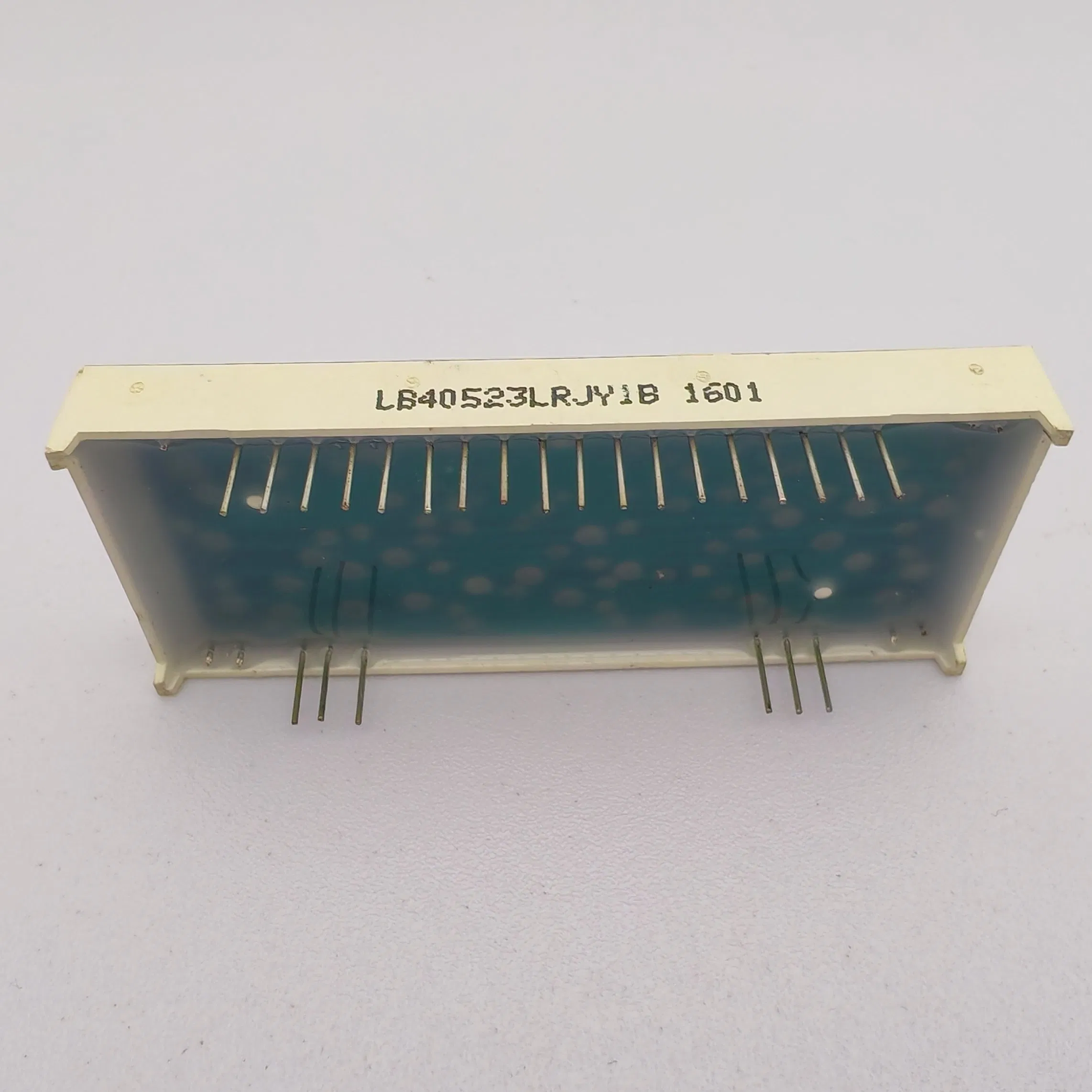 Multi-Color (R/Y/G) 4-Digit 7-Segment LED Display for Digital Ovens