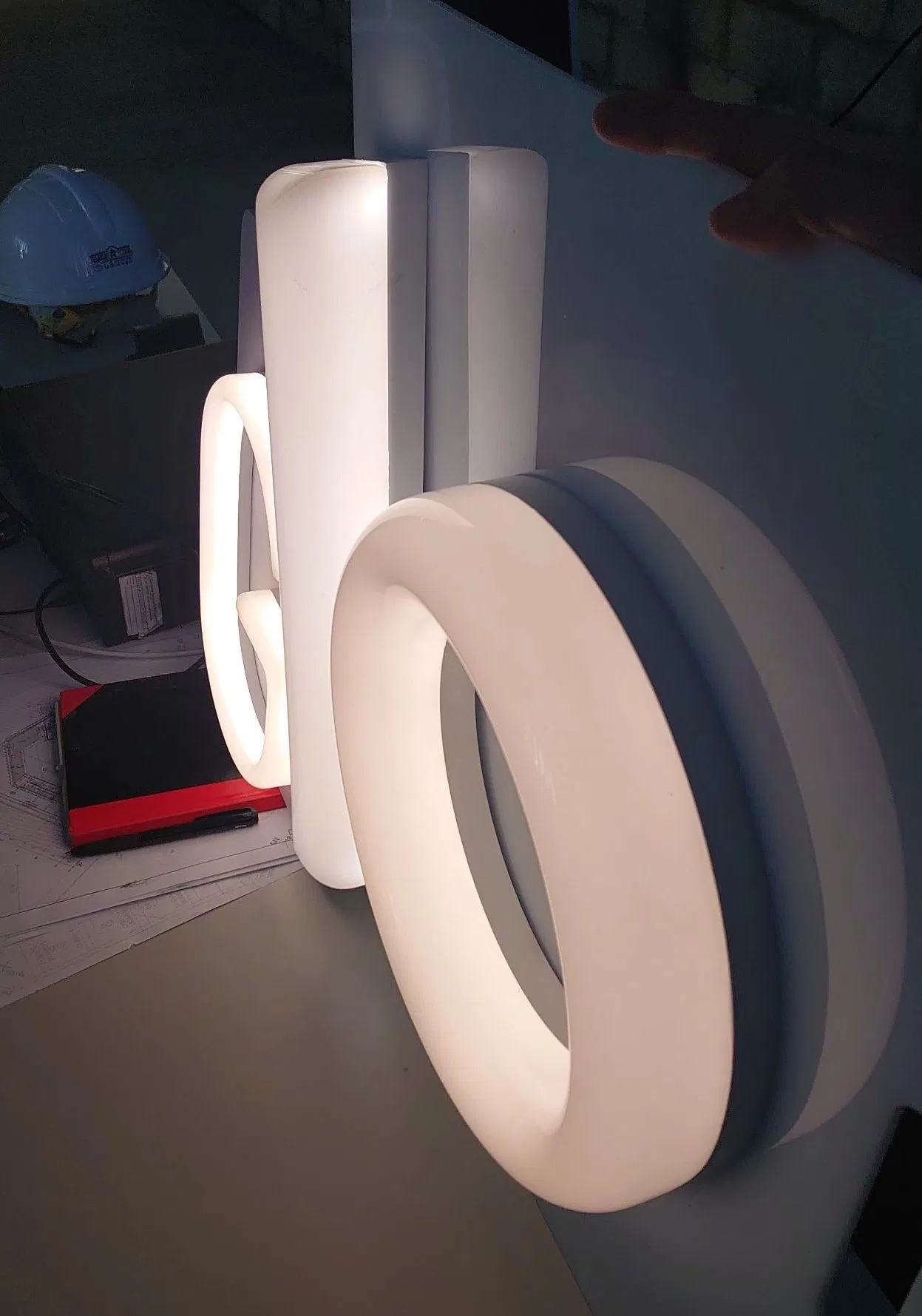 Weatherproof Outdoor Facelit Illuminated LED Acrylic Letters Sign