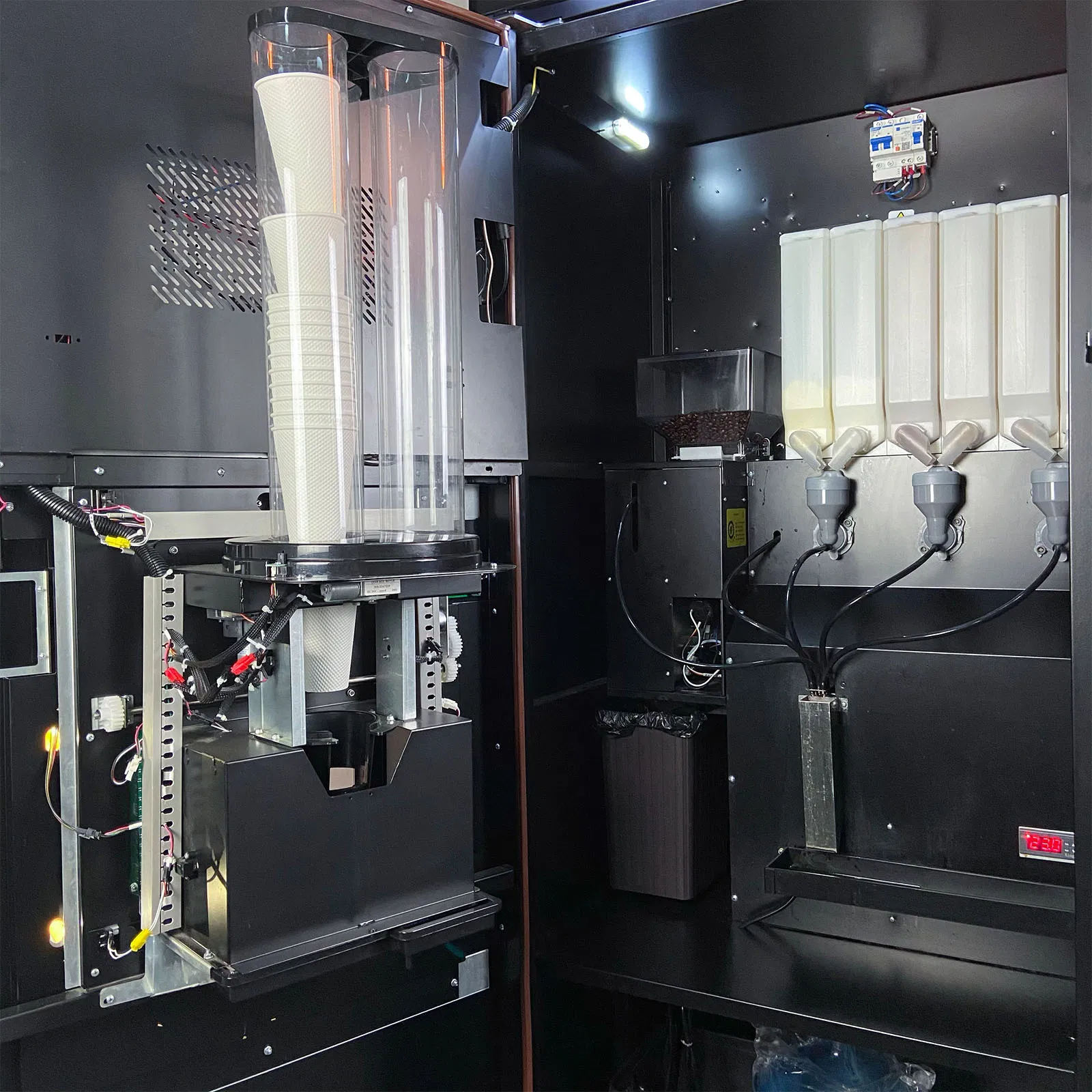 Smart IoT 2 Beans Payment – Free Standing Vending Coffee Machine