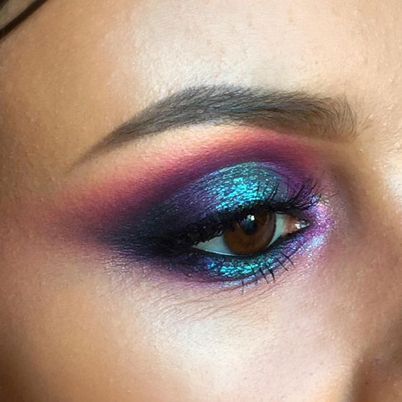 Hot Selling Kaja, Eyeshadow Cream Stick of Makeup Cosmetics Waterproof Shimmer Eyeshadow Pencil