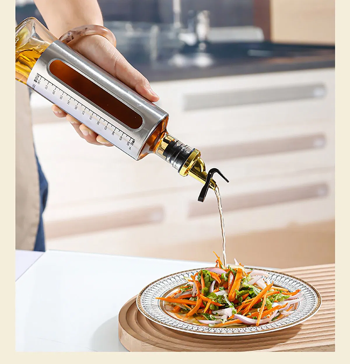 200ml Empty Automatic Opening and Closing Kitchen Olive Oil Food Spray Dispenser Glass Bottle with Leak-Proof Seasoning Set