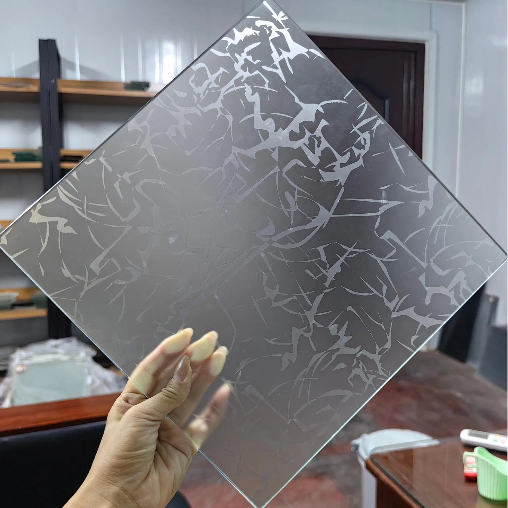 3mm to 15mm Designed Decorative Acid Frosted Etched Glass