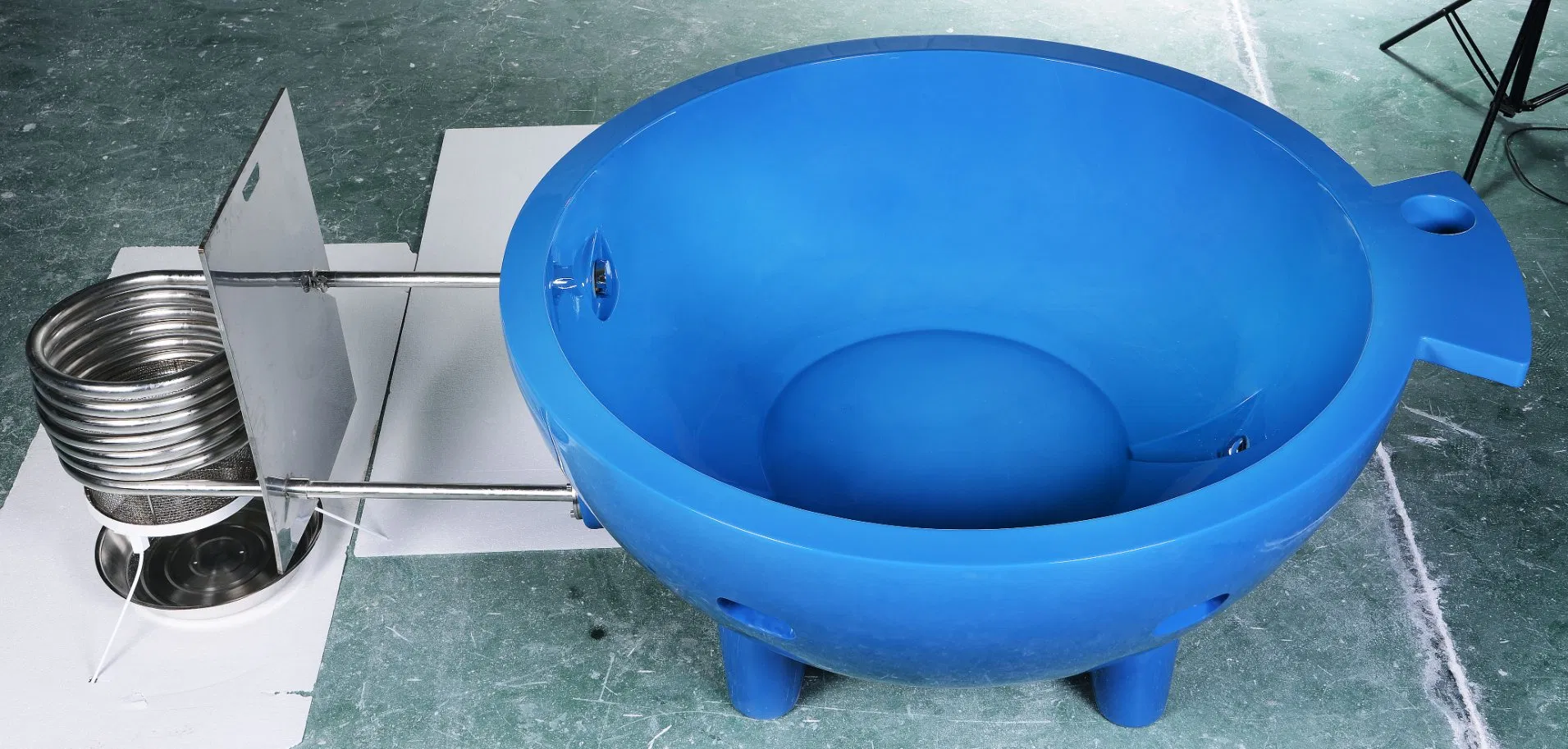 Переносная уличная ванна-джакузи Dutch Hot Tub