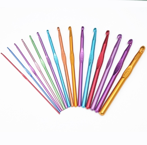 12PCS/Set 15cm 2.0-8.0mm Sweater Needle Soft Handle Alumina Crochet Hooks Set for Craft Yarn Needlework