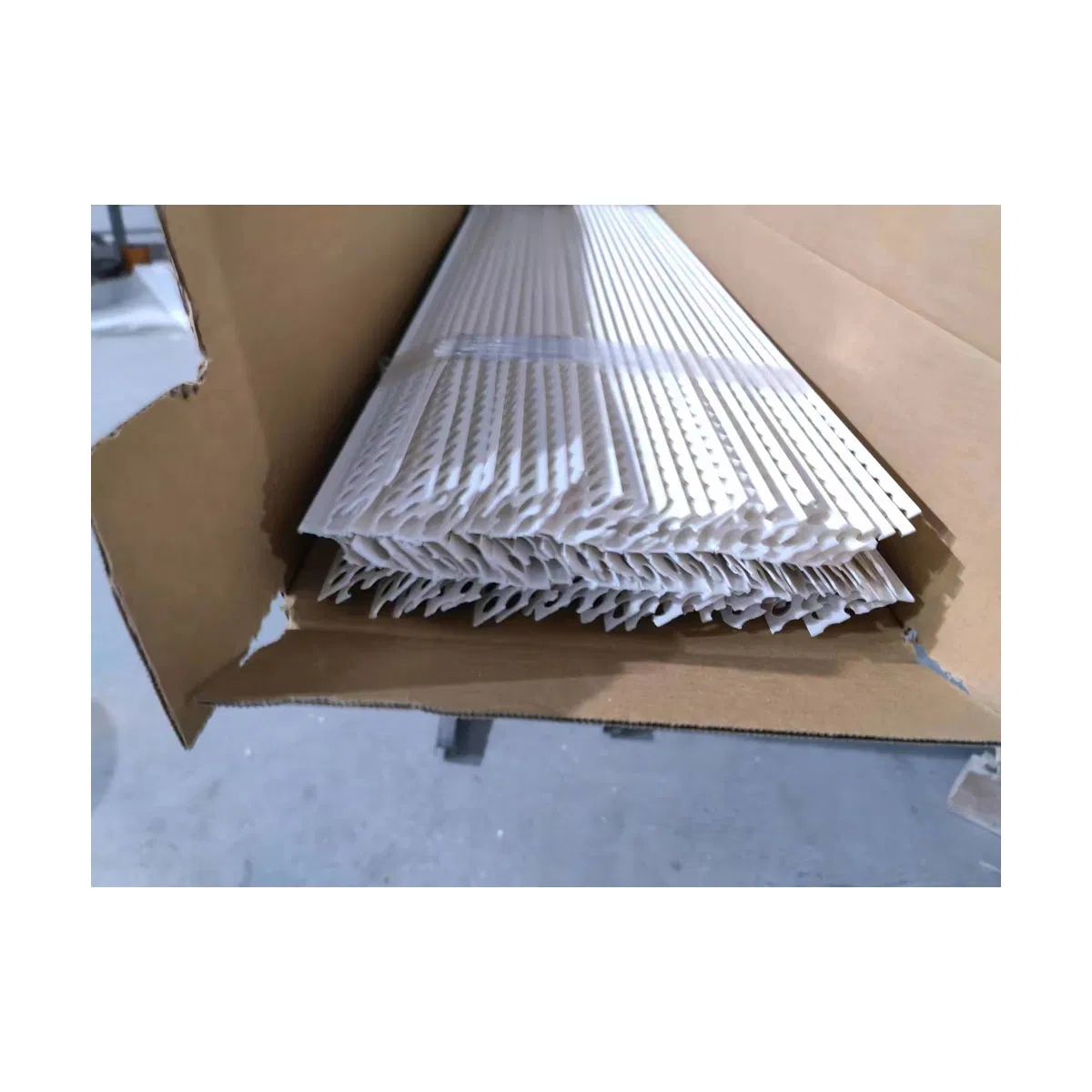 A2 A3 Cl4 F10 D12 D15 Z Type Drywall Corner Beads PVC Corner Beads Stucco Corner Beads Plastering Gypsum Beads