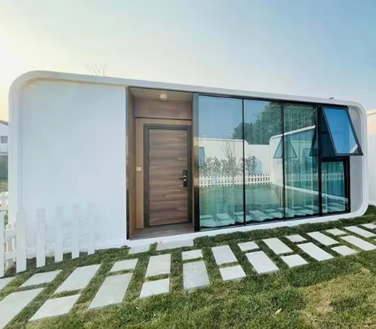 20/40FT Prefab Cabin Houses Garden Living Container Homes Apple Cabin Capsule Portable Cabin House
