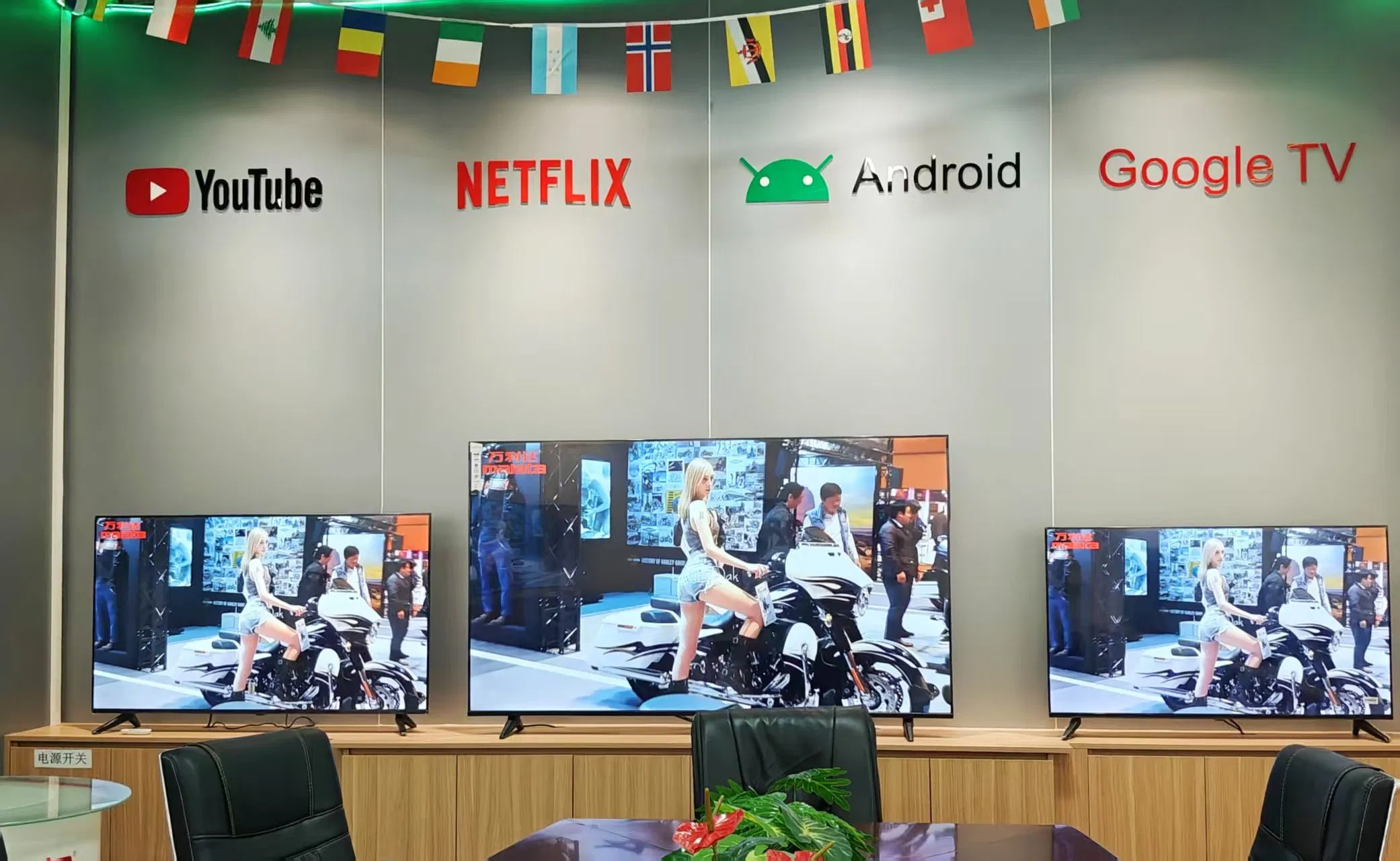 DC Powered Television with Built-in Battery 32-Inch Screen Smart LED LCD TV to South Africa