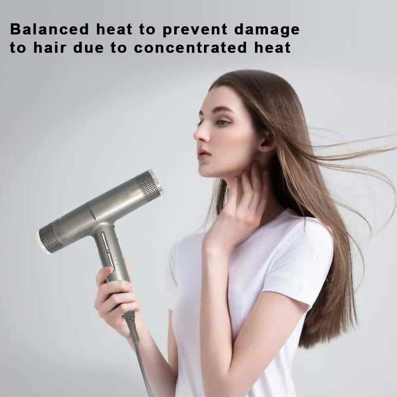 Бесщеточный фен с ионной технологией