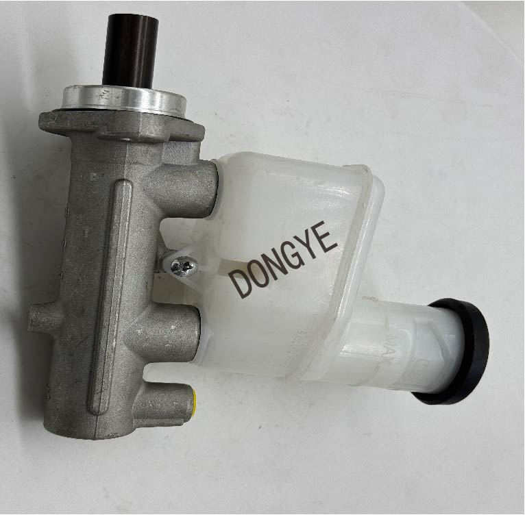 Главный тормозной цилиндр 47201-05080 для Toyota