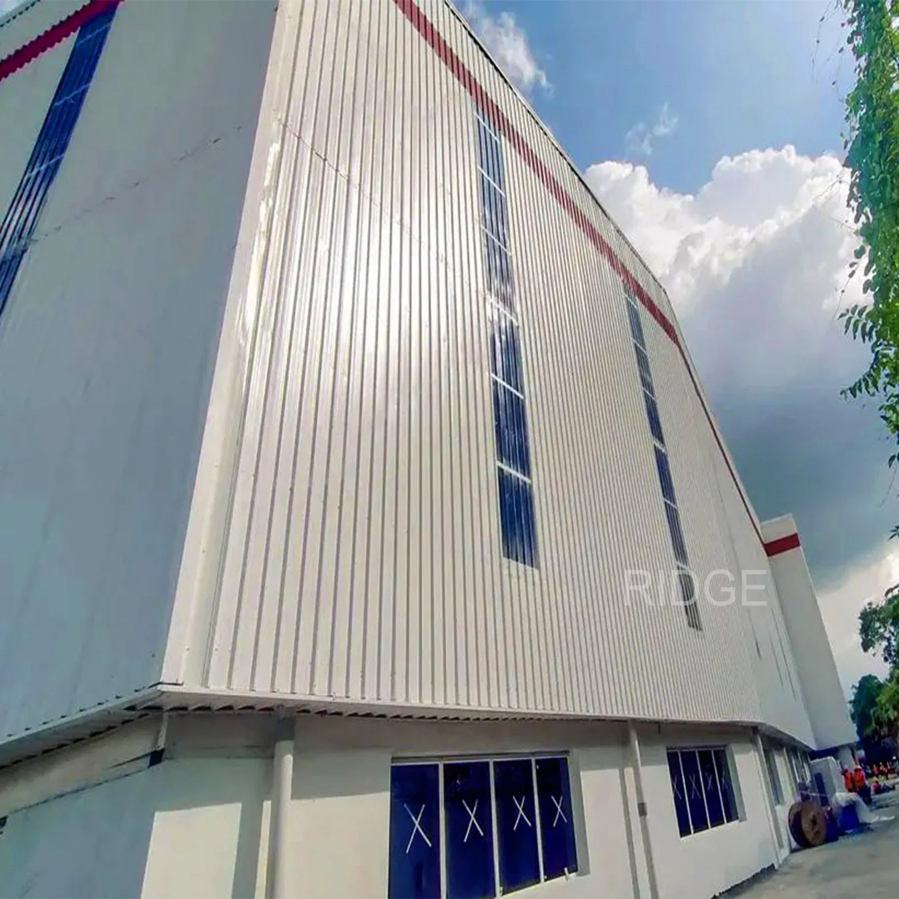 Prefab Light Steel Structure Fabrication Kit Metal Garage Building