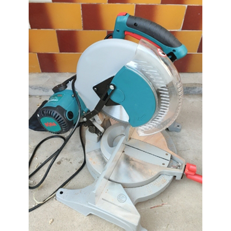 Robust Power Tools 2000W Miter Saw