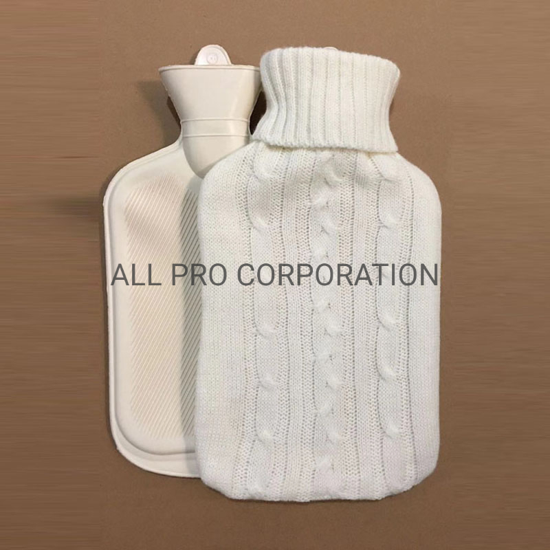 2L 25% Natural Rubber Hot Water Bag with Knit Fleece Cover