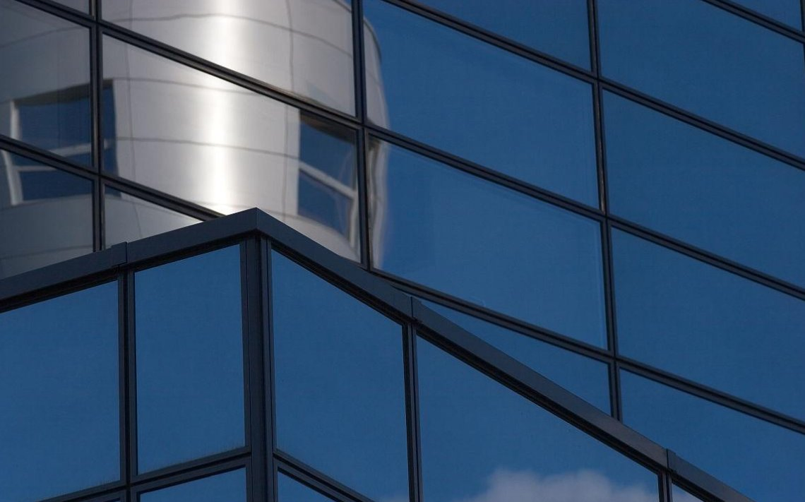Dark Blue Reflective Glass /Tinted Reflective Glass for Commercial Building