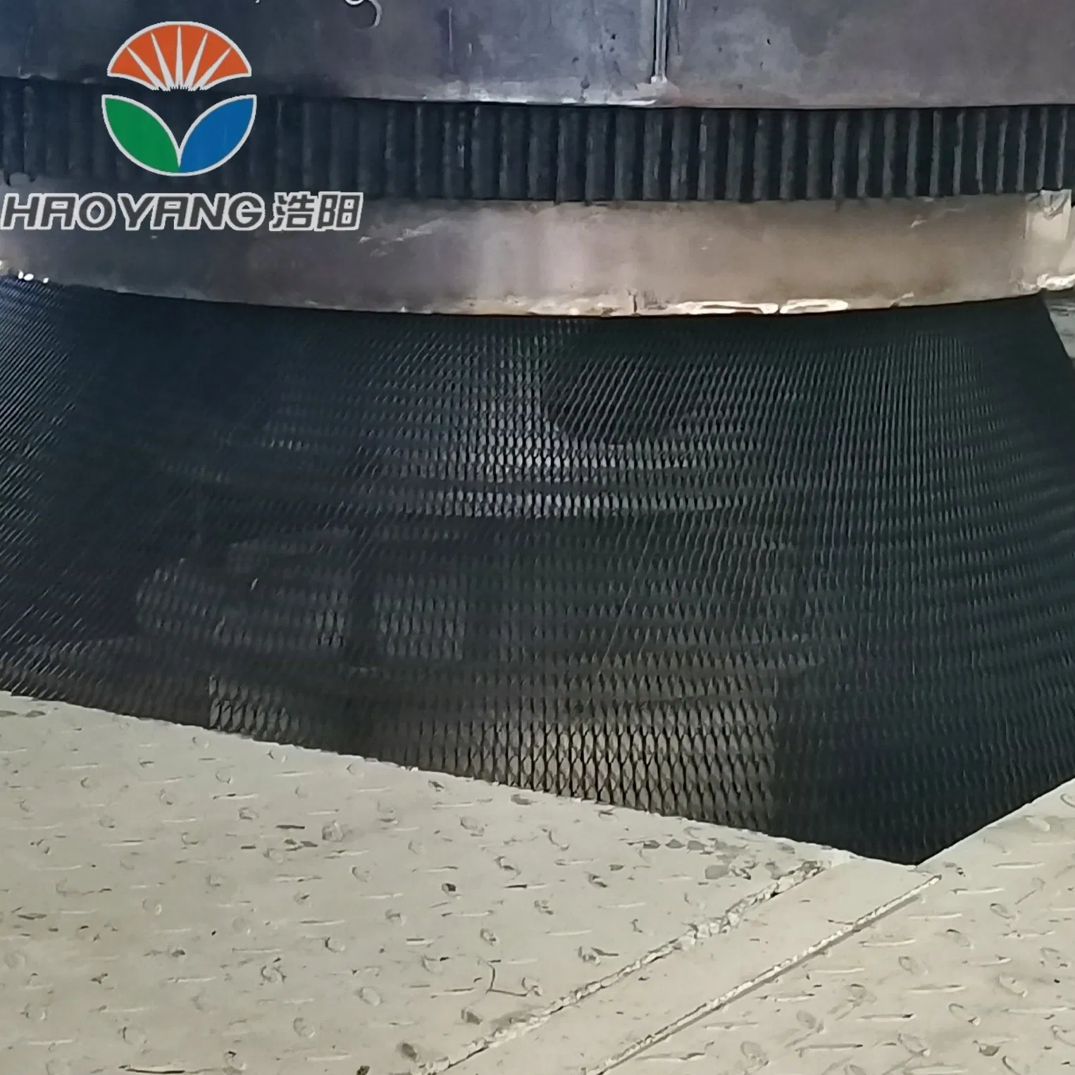 Tunnel Waterproofing with 3D Composite Geonet - Prevents Seepage & Protects Structures