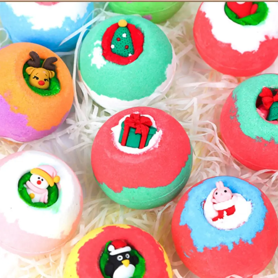 Fun Bubble Christmas Bath Bombs Featuring Collectible Toys for Kids
