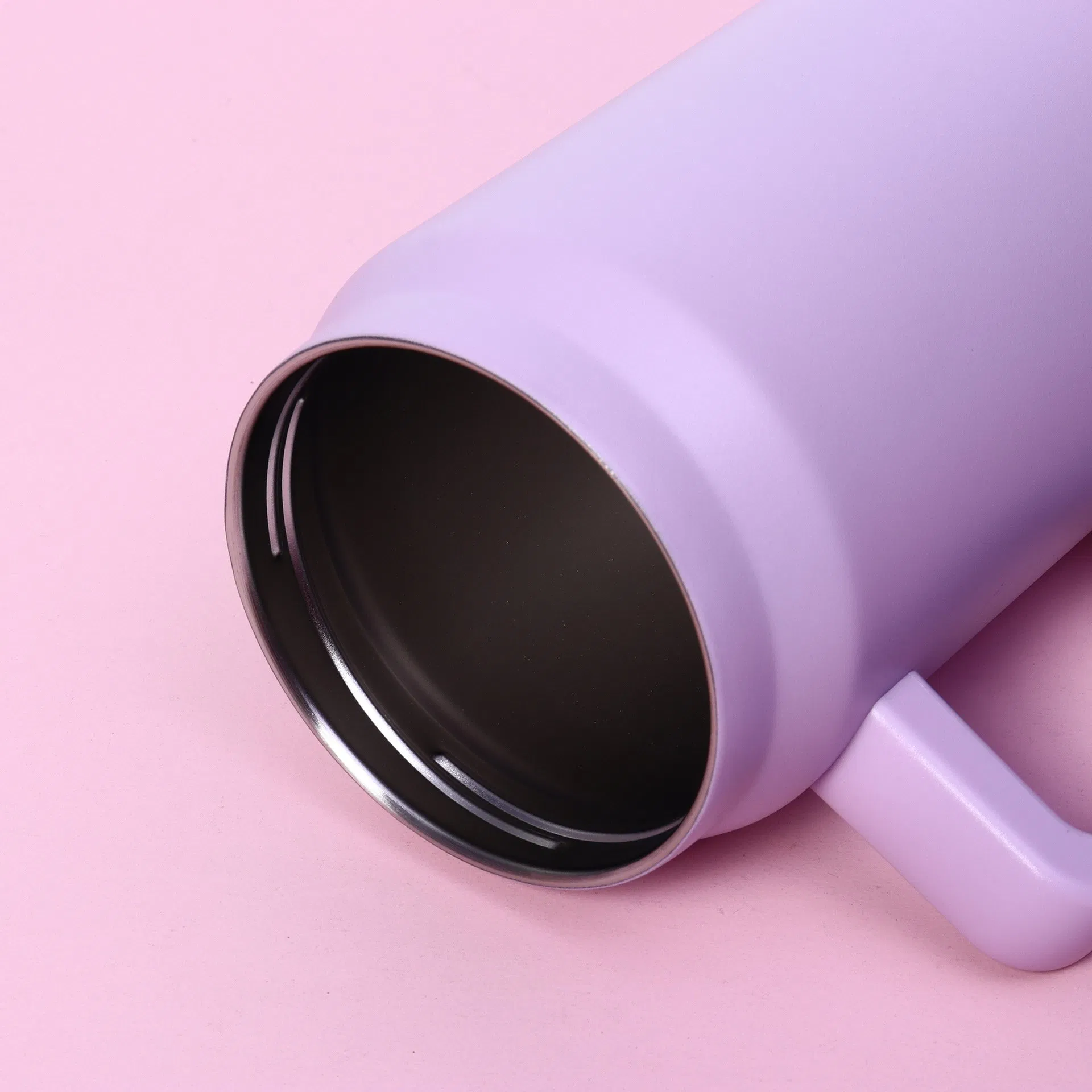 New Arrival Whosale 50oz Stainless Steel Tumbler Water Bottle Car Cup Mugs Thermo with Handle and Straw Vacuum Insulated Customized Accept