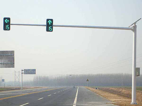 Galvanized Conical 8m Solar LED Street Lighting/Light Lamp Pillar/Post