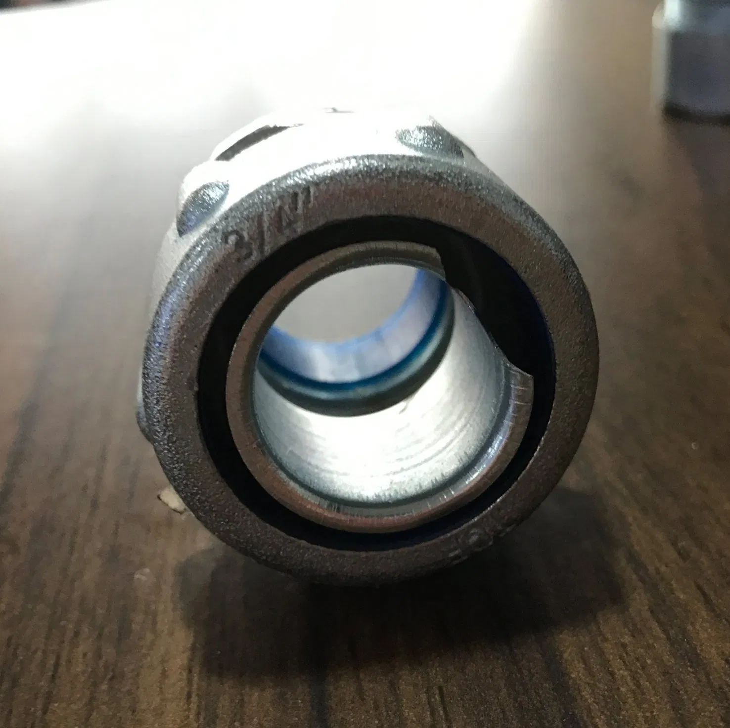 IEC Standard Liquid Tight Quincunx Cap Zinc Die Cast Connector