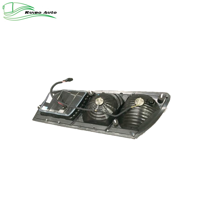 Запасные части автобуса: Комбинированный задний фонарь WGH486 (3715-00169/3715-00170) для Yutong, Higer, Jinlv