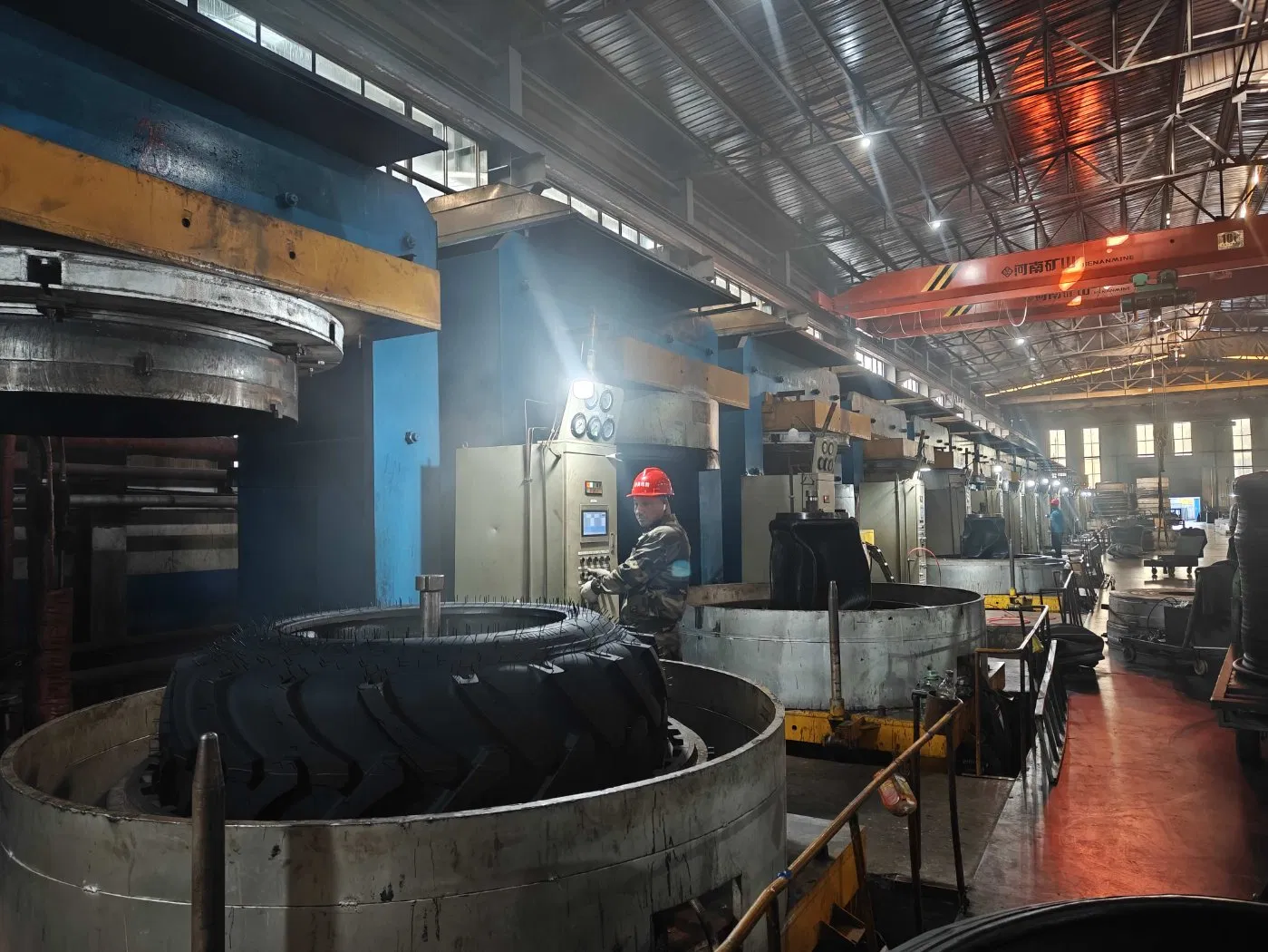 High Traction Agricultural Mud Tire for High Horsepower Tractors