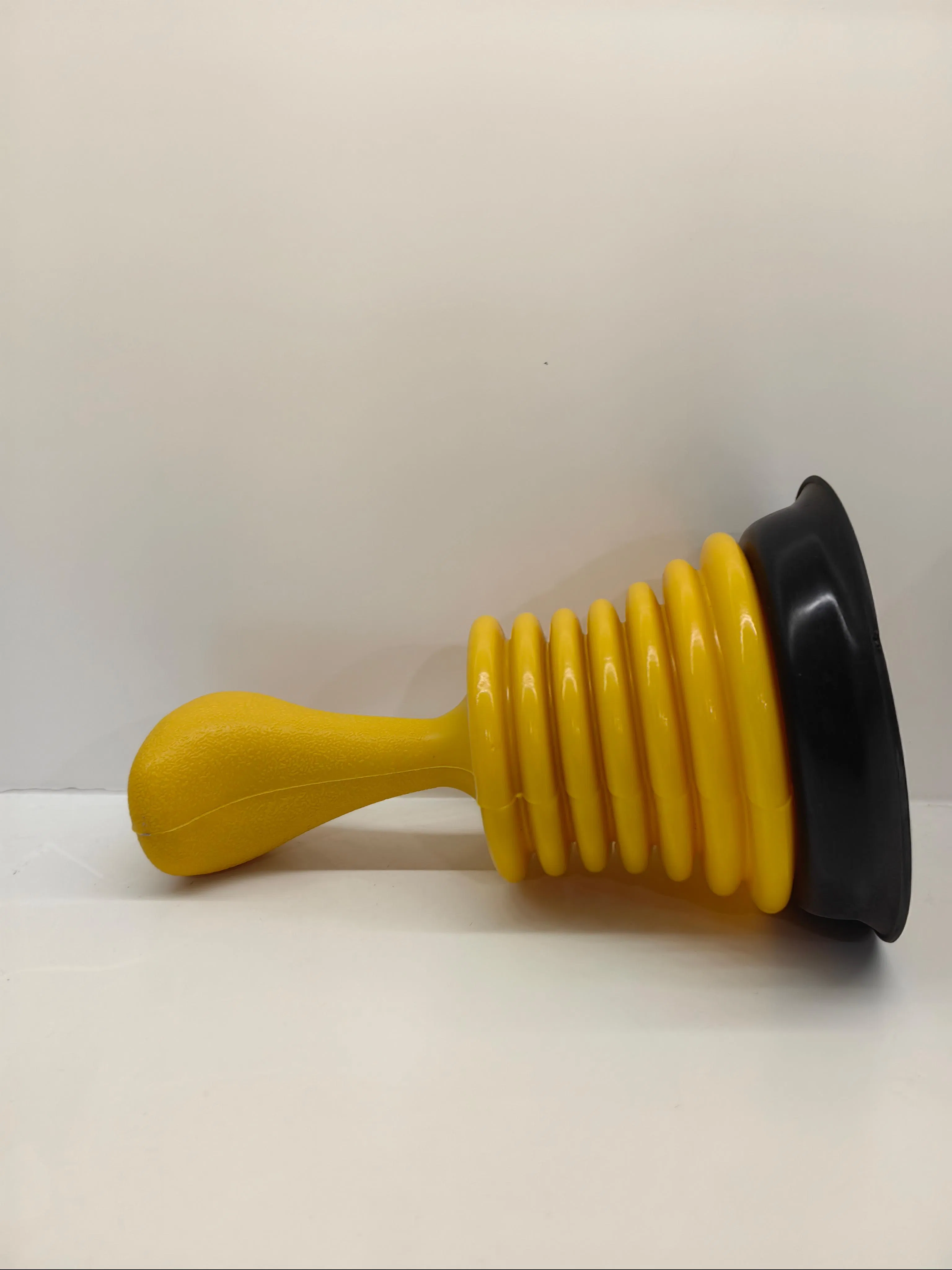 Yellow Durable Plastic Toilet Plunger: Comes with Sturdy Handle