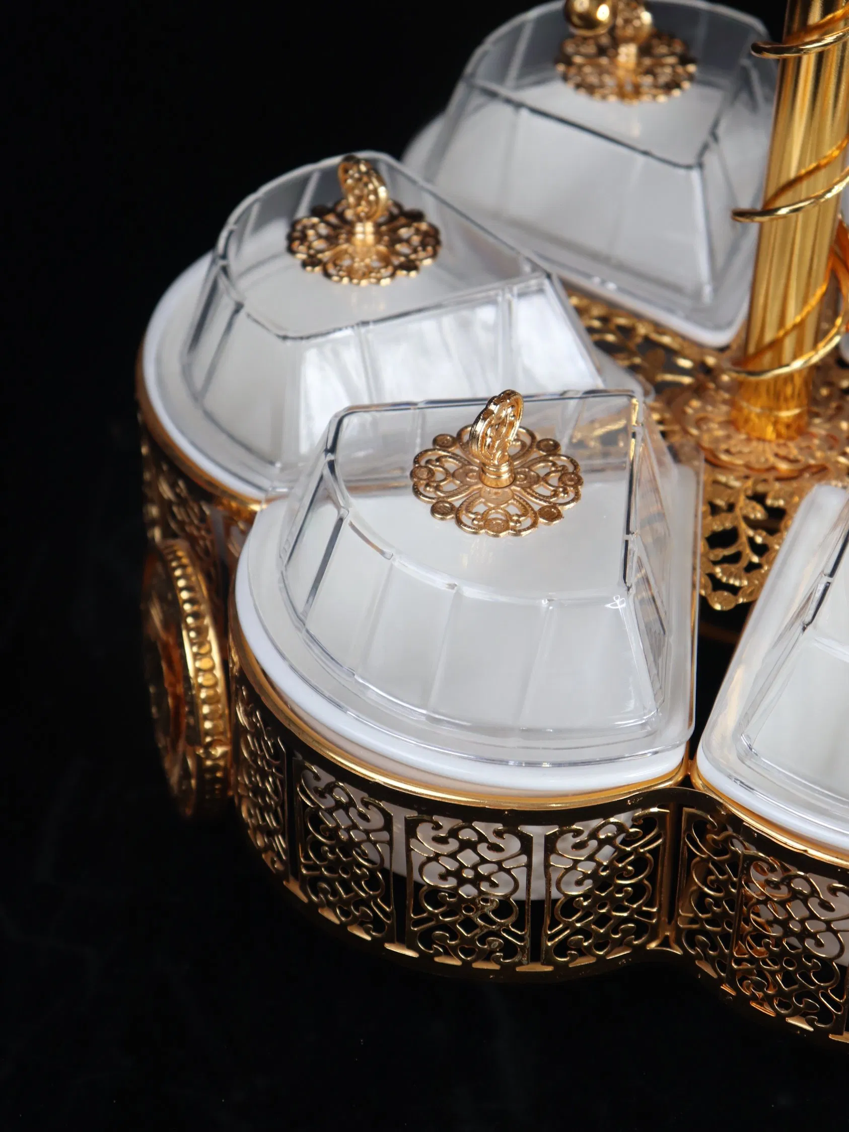 Kitchen Ware Gold Plated Iron Tray with Plastic Bowl Set Candy Tray