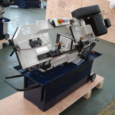 Станок ленточнопильный по металлу BS-912B