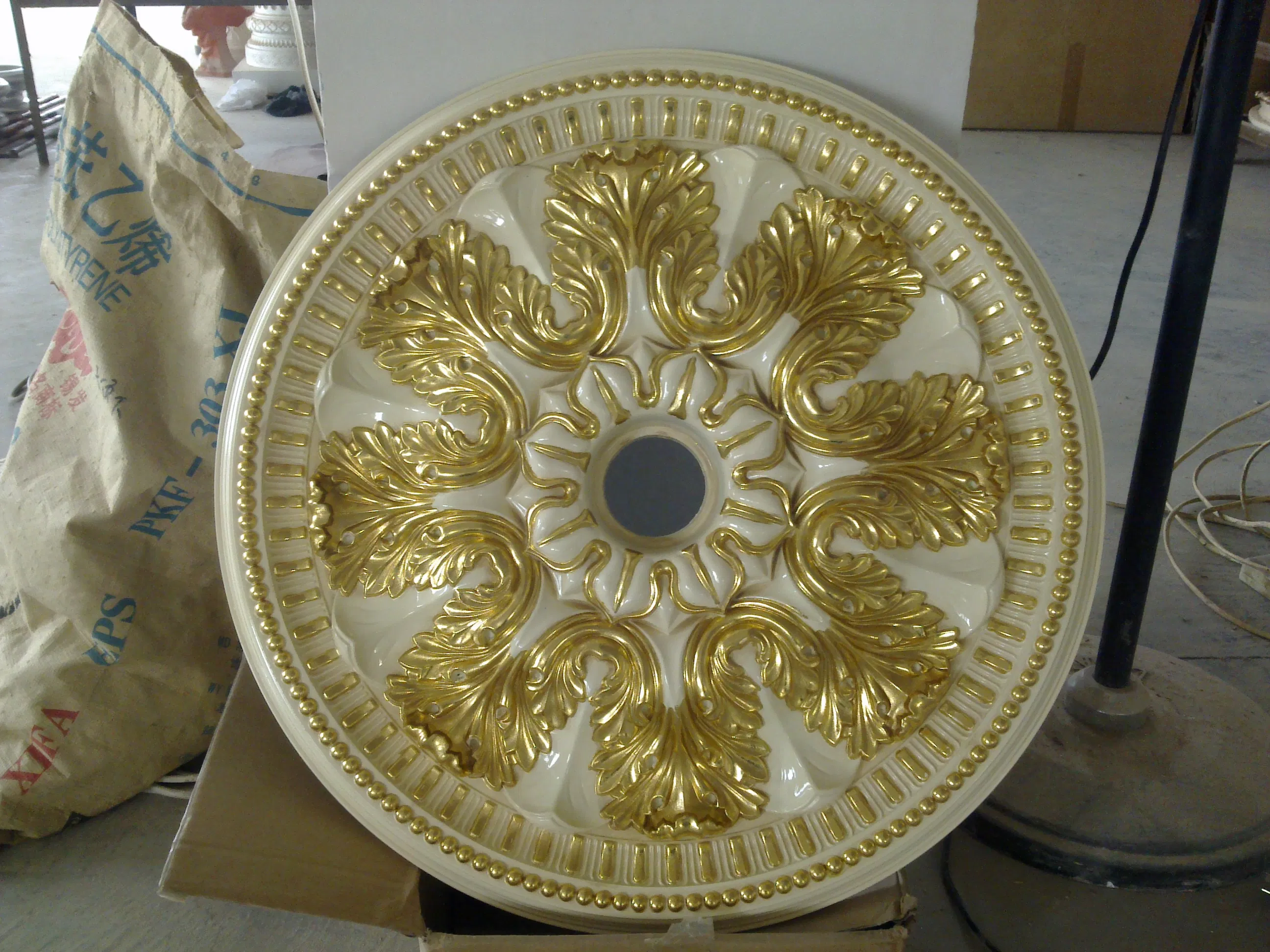 Antique Ceiling Panel Ceiling Medallion for Middle East Iran Iraq