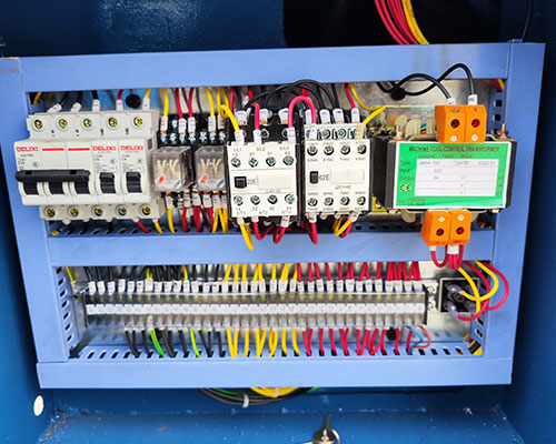 Станок ленточнопильный горизонтальный автоматический по металлу и нержавейке GHS4280