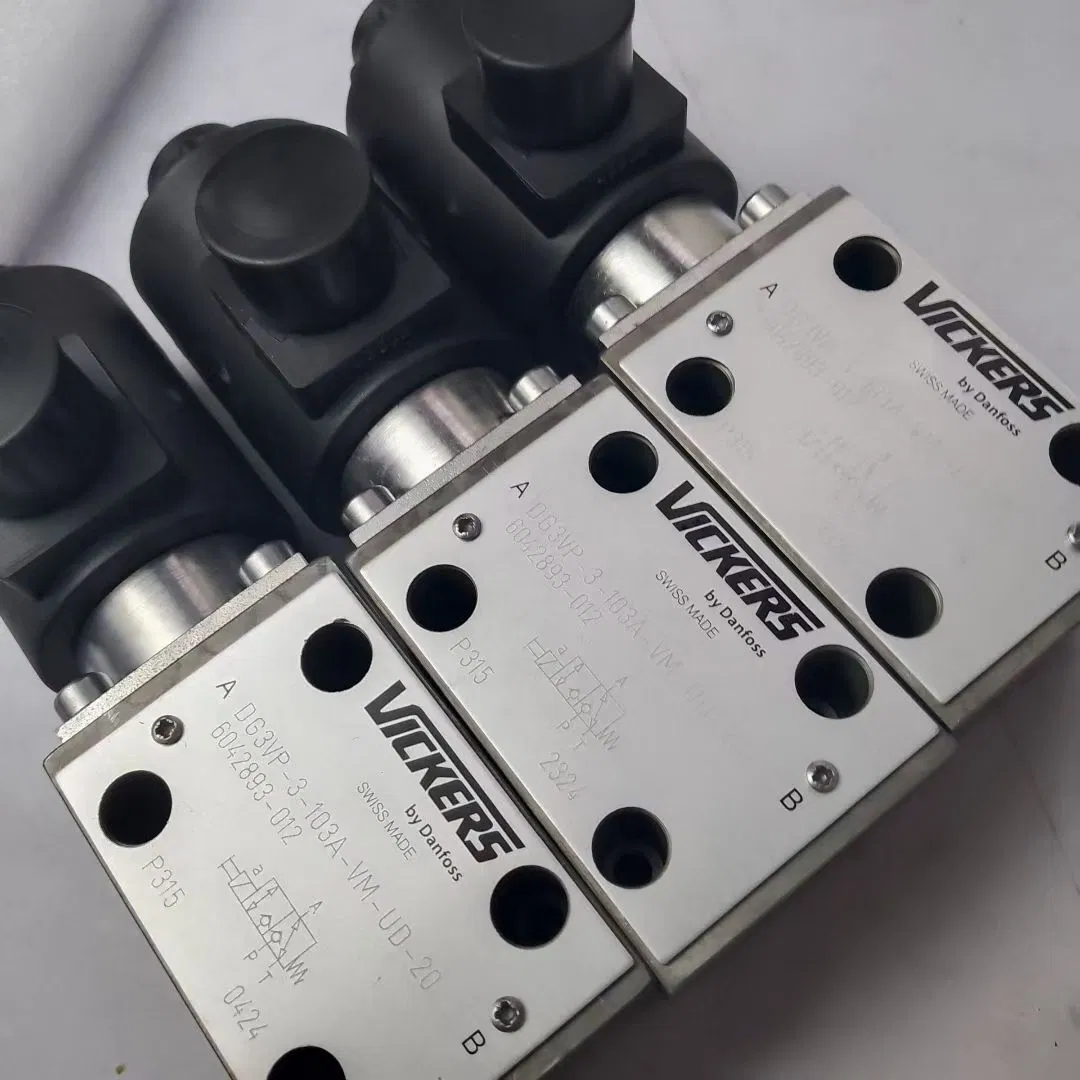 Steel, Cement Factory 4wree10e75-23/G24K31/A1V Rexroth Valve Hydraulic Proportional Directional Valve R900927230 4wree10e75-2X/G24K31/A1V