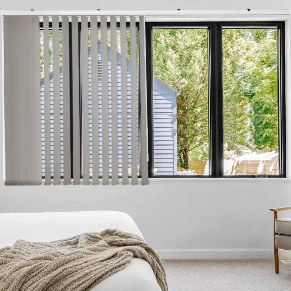 OEM ODM Simple design Blackout Delicate Fabric Vertical Blind for Home