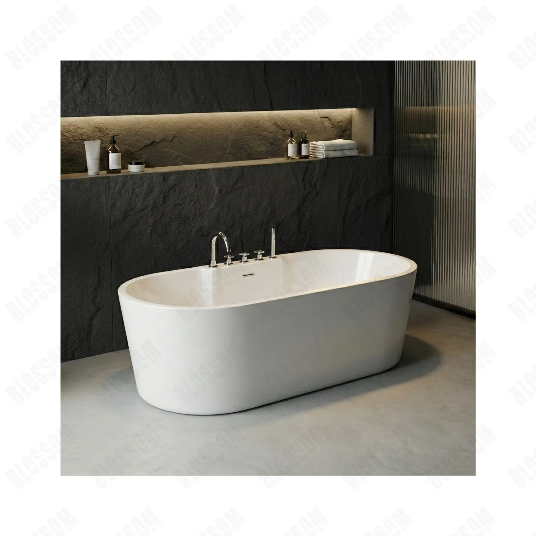 Прямоугольная ванна с вертикальными полосами