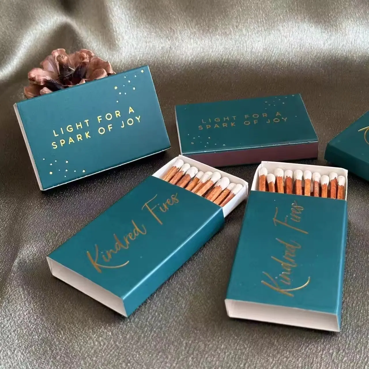 Matches Disposable Box Matches Wholesale Can Be Customized Matchbox 75mm Long Handle Color Head Candle Matches