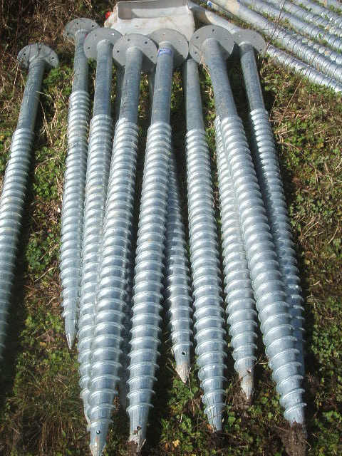 Винтовой анкер для деревянных столбов