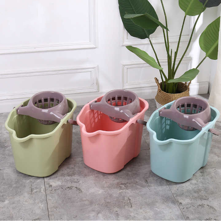 Cleaning Mop Squeegee Plastic Mop Bucket with Wringer for Daily Cleaning