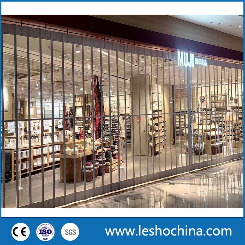 Supplier Manual Folding Grille Sliding Folding Shutter Door Transparent Folding Door