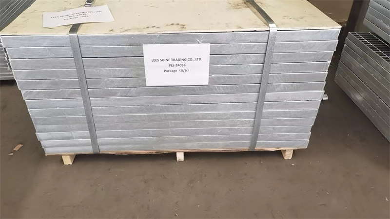 Galvanized Grating Door & Window Pig Grates Grating for Sheep Pigeon Grate Gratings Manufacturer