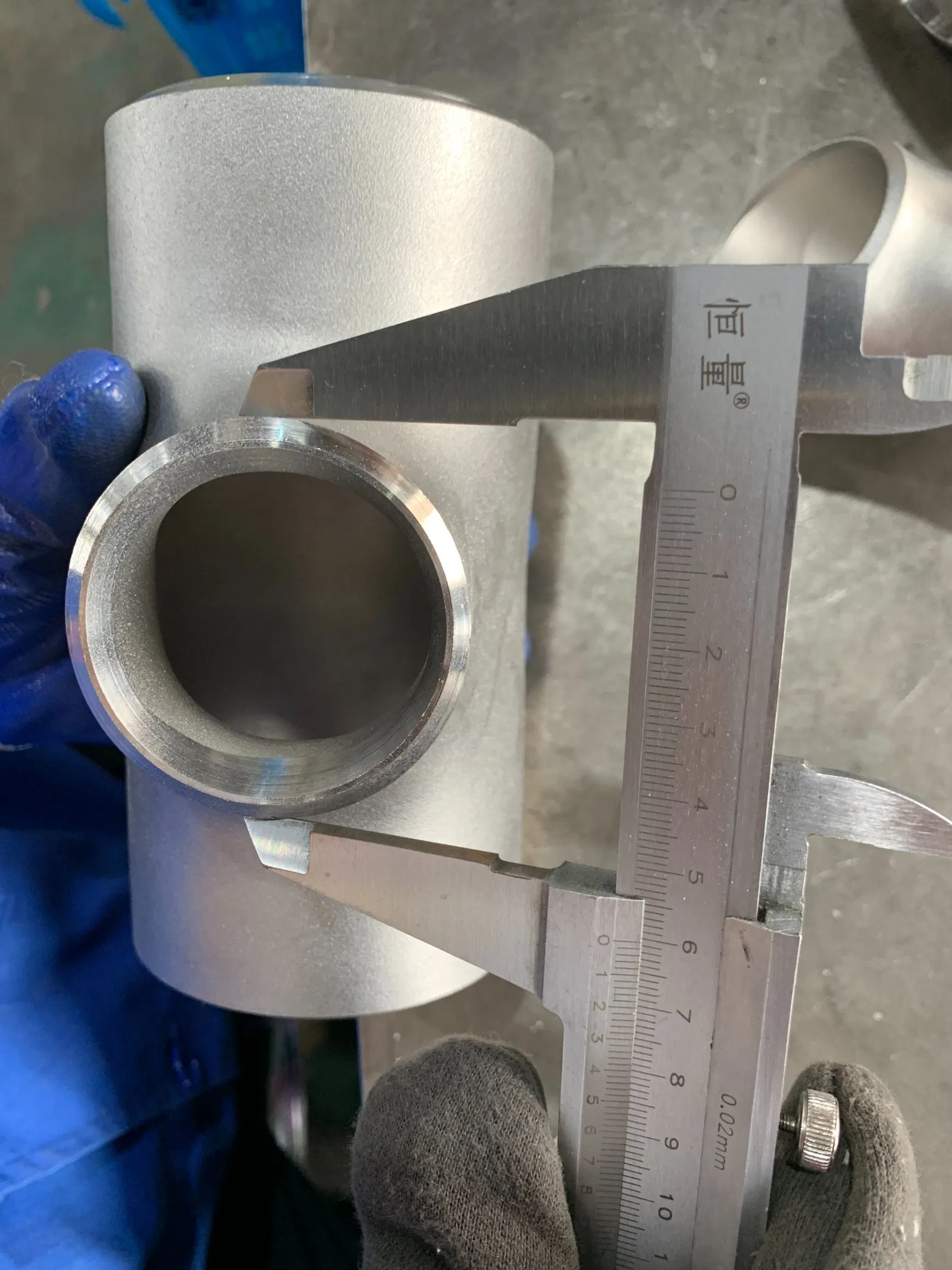 ASTM A403 Wp304/316 ASME B16.9 Stainless Steel Equal Tee