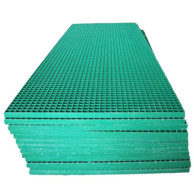 Durable Custom Fiberglass Bar Grating for Construction Projects