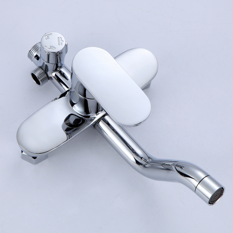Modern Wall Mounted Shower Head - Filtered Bathroom Shower Head for Soft Water Hair Protection