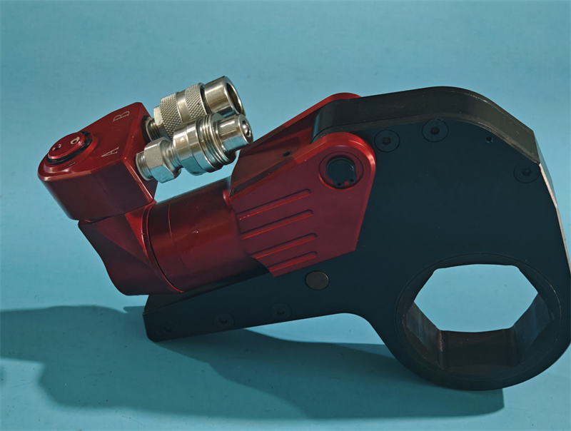 700 bar Hexagonal Cassette Wrenches and Low Clearance Hydraulic Torque Wrench