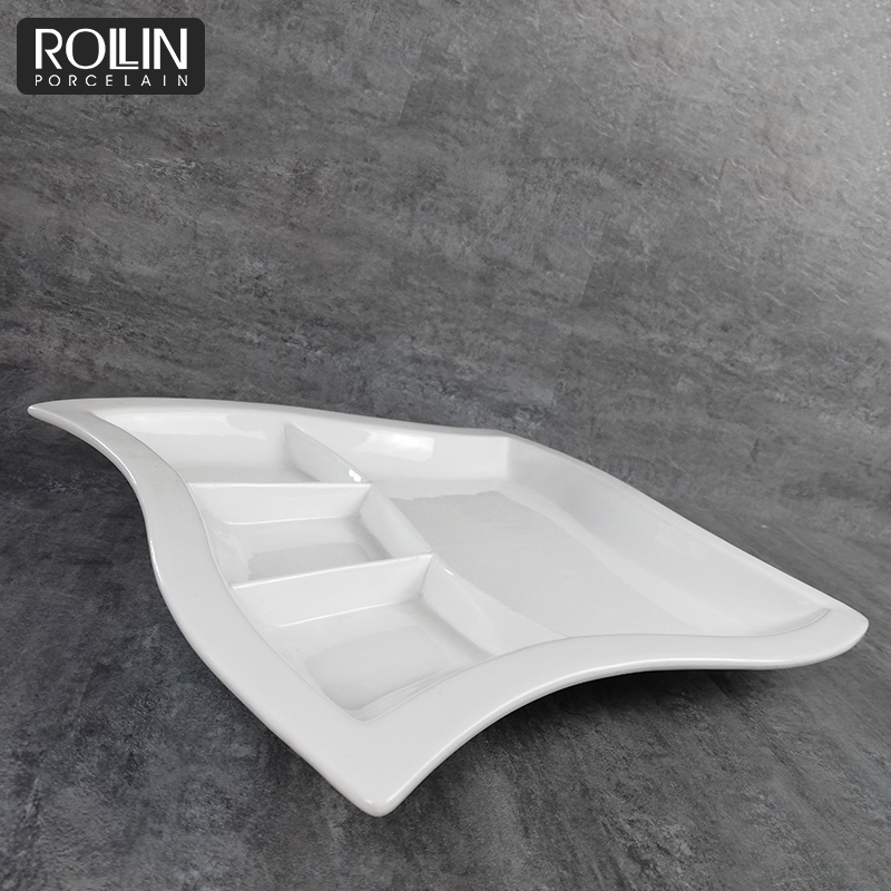 White Porcelain Divided Snack Plates for Hotels