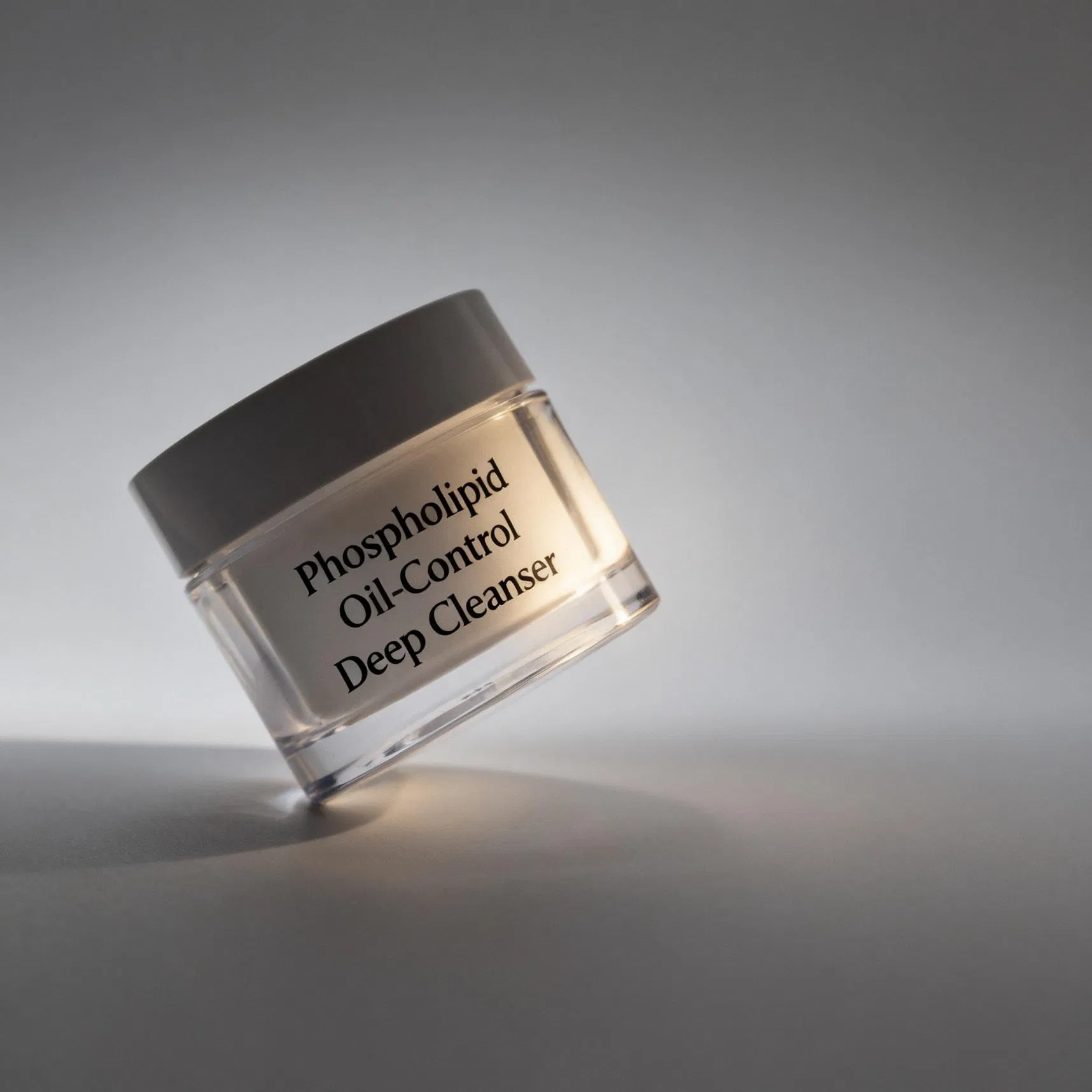 Total Solution Purifying and Soothing Face Cleanser with Moringa Seed Extract and Bisabolol for Multi-Benefit Care